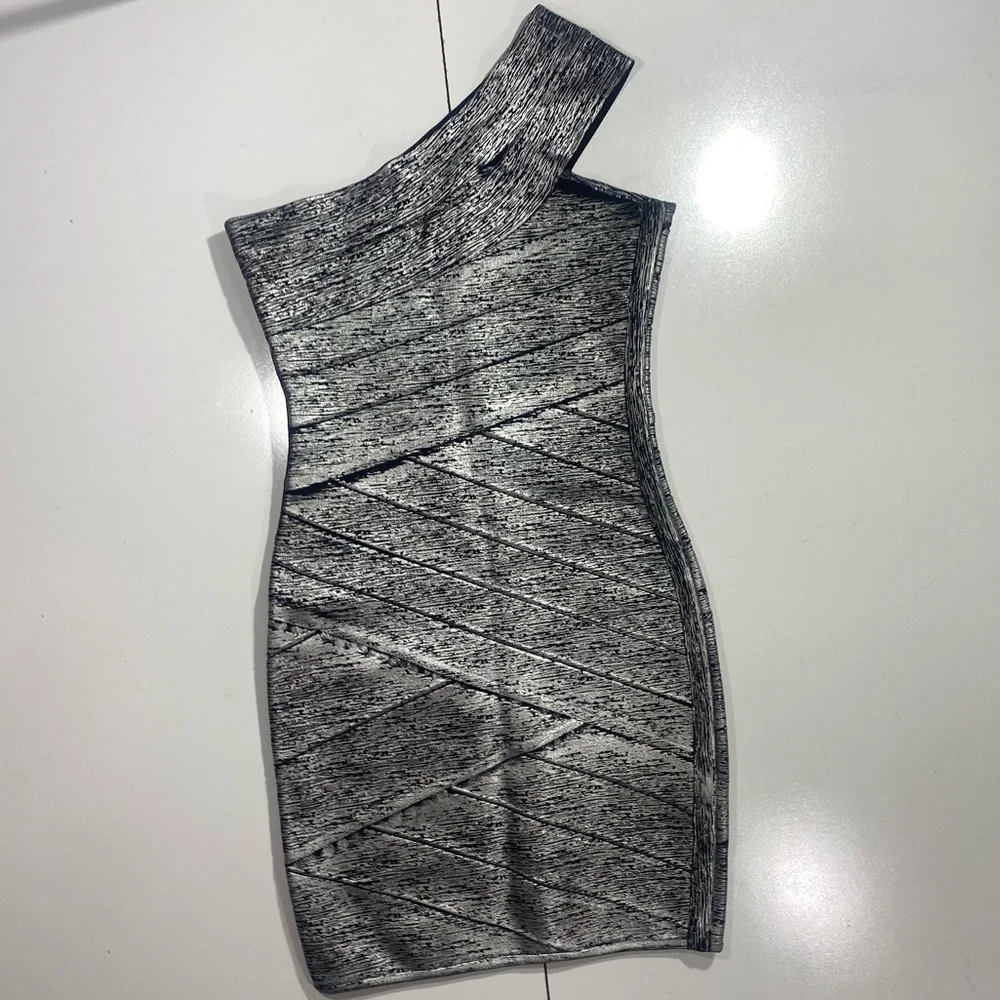 JS‎ Collections Black Metallic Silver Painted One Shoulder Bandage Bodycon Dress